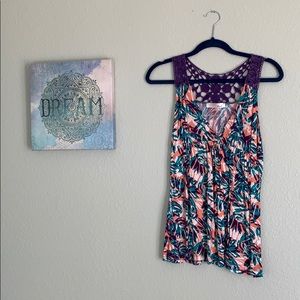 Lush floral flowy top with crochet back